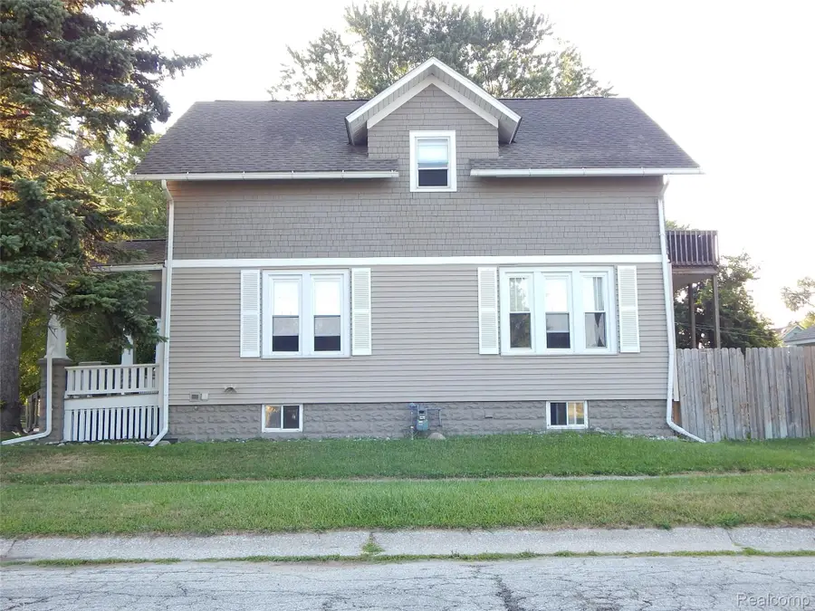 1218 Stanton Street, Port Huron, MI 48060 - #2