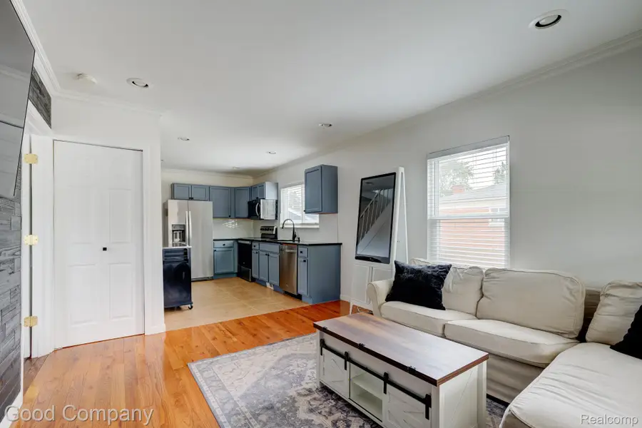 22131 Fresard Street, Saint Clair Shores, MI 48080 - #2