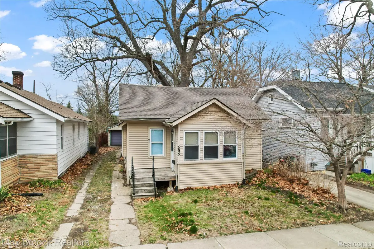 595 E Drayton Street, Ferndale, MI 48220 - #1