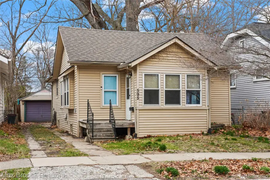 595 E Drayton Street, Ferndale, MI 48220 - #2