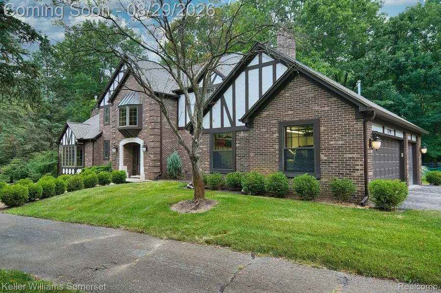 1290 Sunniwood Place, Rochester, MI 48306 - #3