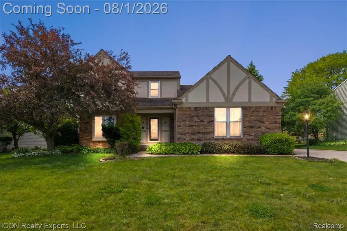 44831 Huntington Drive, Novi, MI 48375 - #1