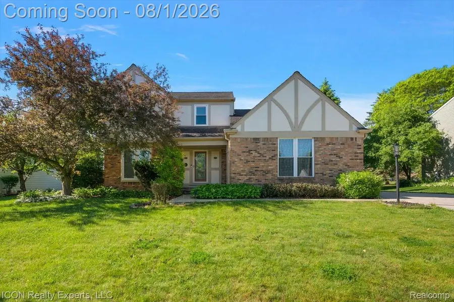 44831 Huntington Drive, Novi, MI 48375 - #2