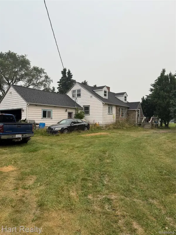 945 N Van Dyke Road, Marlette, MI 48453
