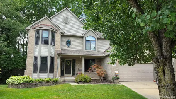 2525 Baltusrol Court, CommerceTwp, MI 48382