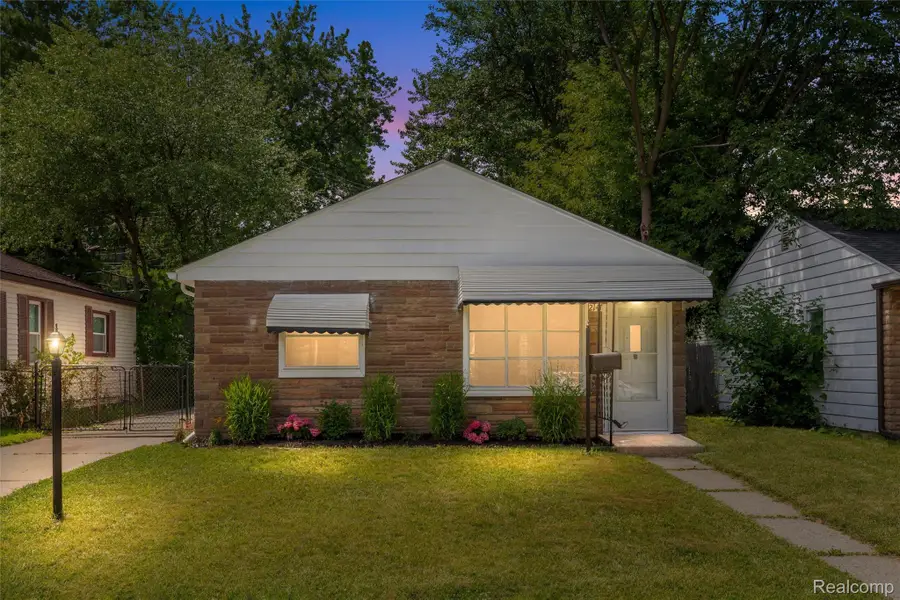 2147 E Almont Street, Ferndale, MI 48220 - #2