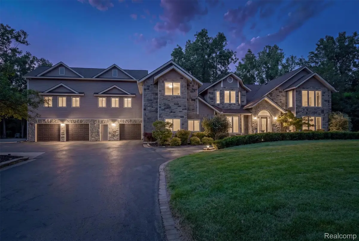 29 Marlborough Drive, Bloomfield, MI 48302 - #1