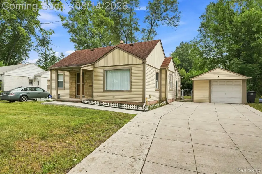 19346 Angling Street, Livonia, MI 48152 - #2