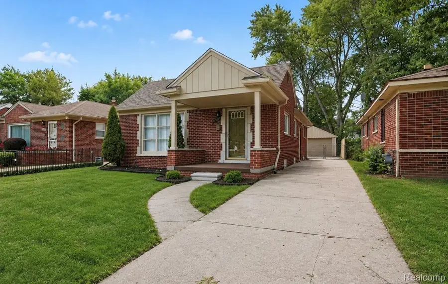 20035 Burgess, Detroit, MI 48219 - #3