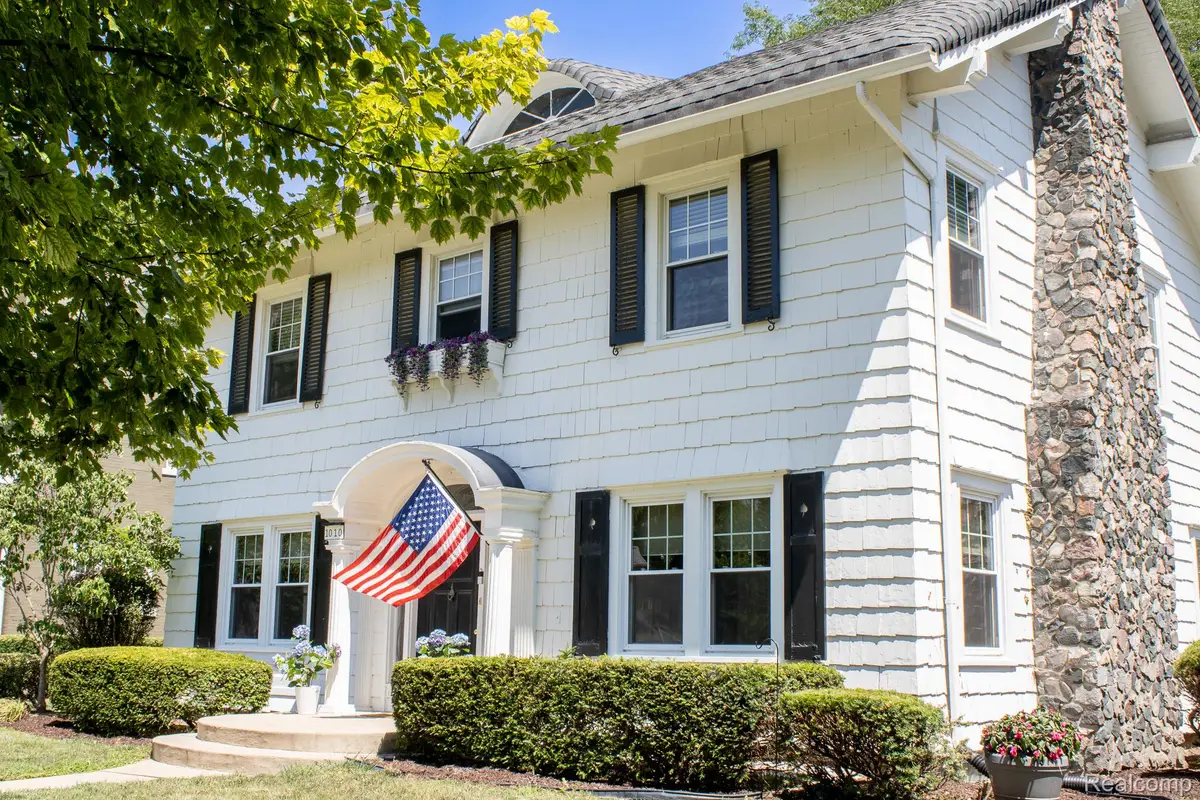1010 Kensington Avenue, Grosse Pointe Park, MI 48230 - #1