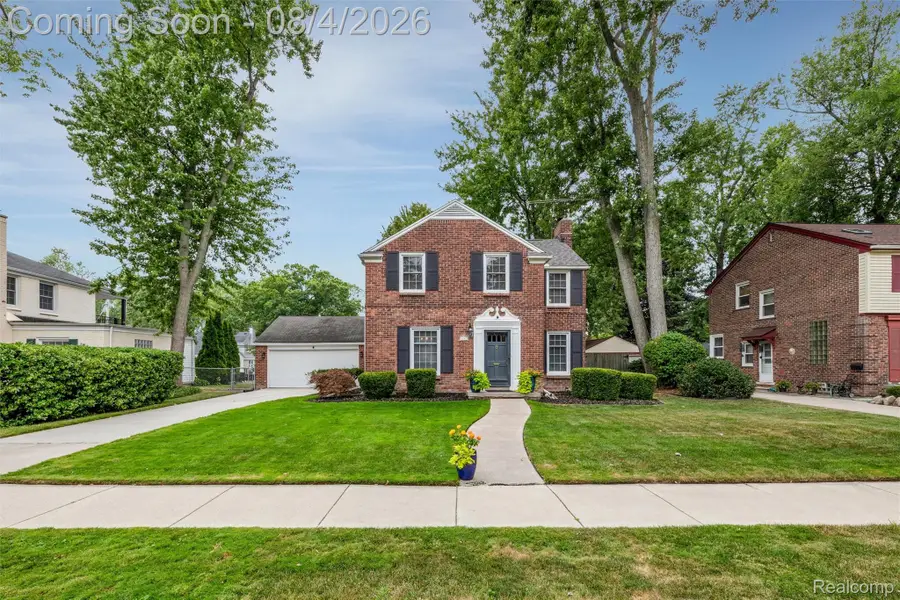 1729 Broadstone Road, Grosse Pointe Woods, MI 48236 - #2