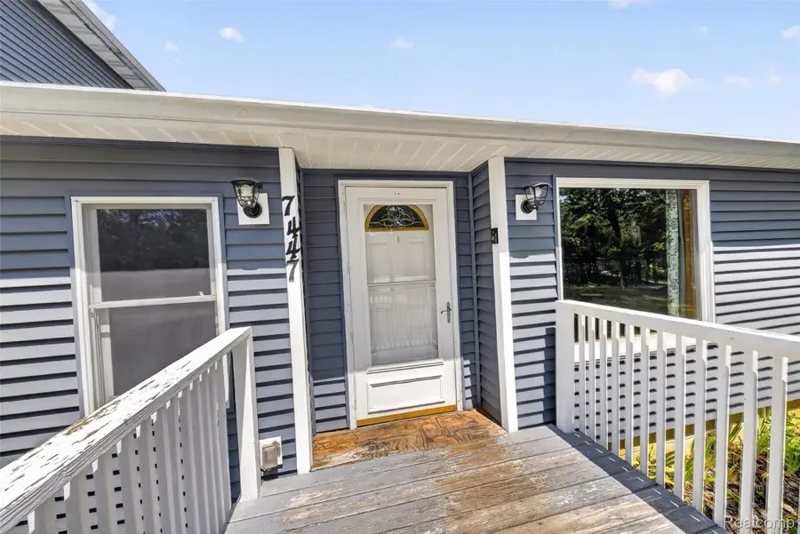 7447 Ore Lake Road, Brighton, MI 48116 - #2