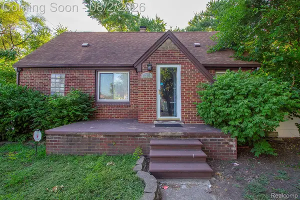 23095 Hill Avenue, Warren, MI 48091