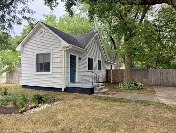 21628 Colgate Street, Farmington, MI 48336