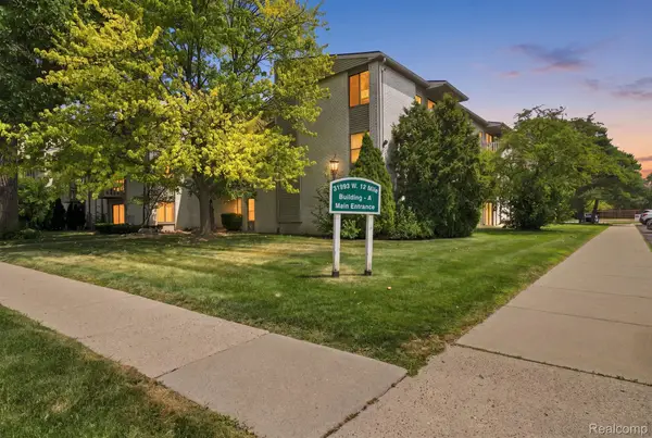 31993 W 12 Mile Road #208, Farmington, MI 48334
