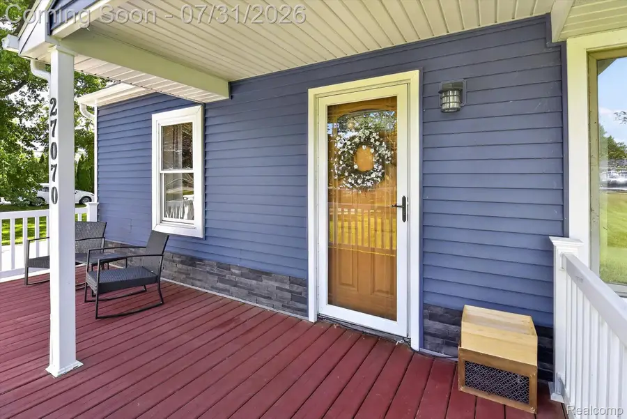 27070 Waltz Road, New Boston, MI 48164 - #3