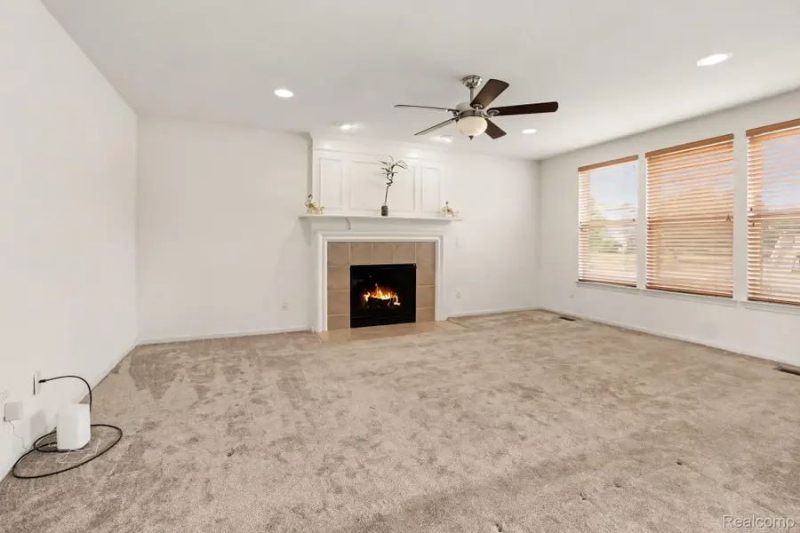 9889 High Meadow Drive, Ypsilanti, MI 48198 - #3