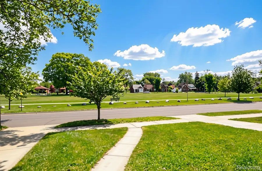 18051 Stansbury Street, Detroit, MI 48235 - #3