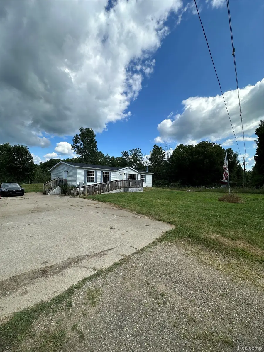 33911 40th Street, Waverly, MI 49079 - #2
