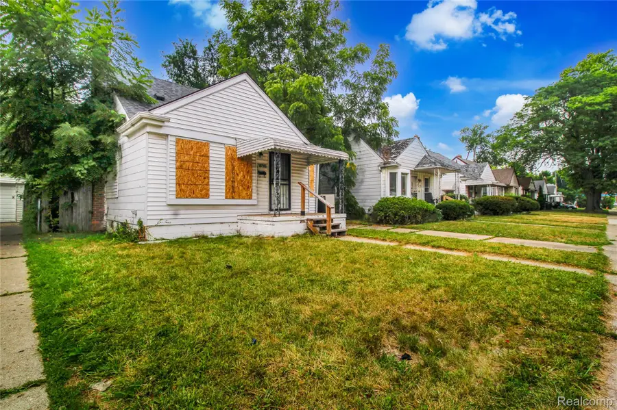18961 Pierson Street, Detroit, MI 48219 - #3