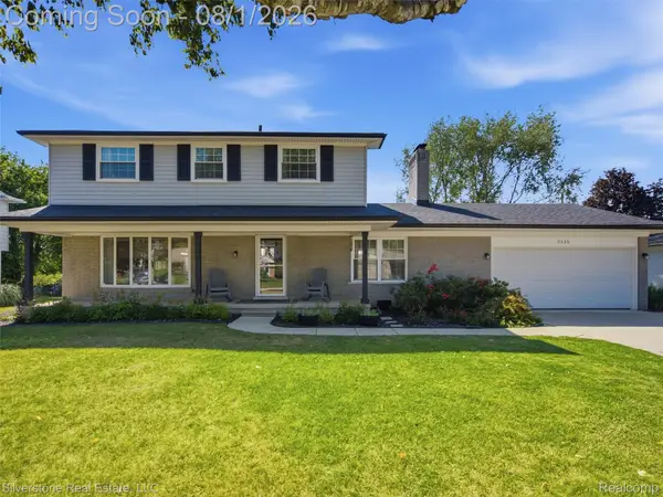 2135 Wayward Drive, RochesterHills, MI 48309
