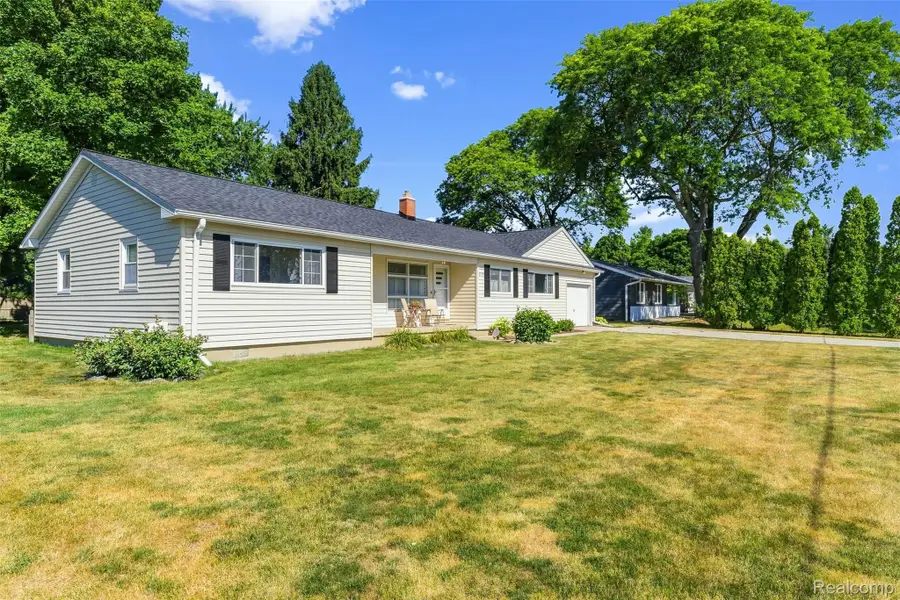 2175 Cashin Street, Burton, MI 48509 - #3