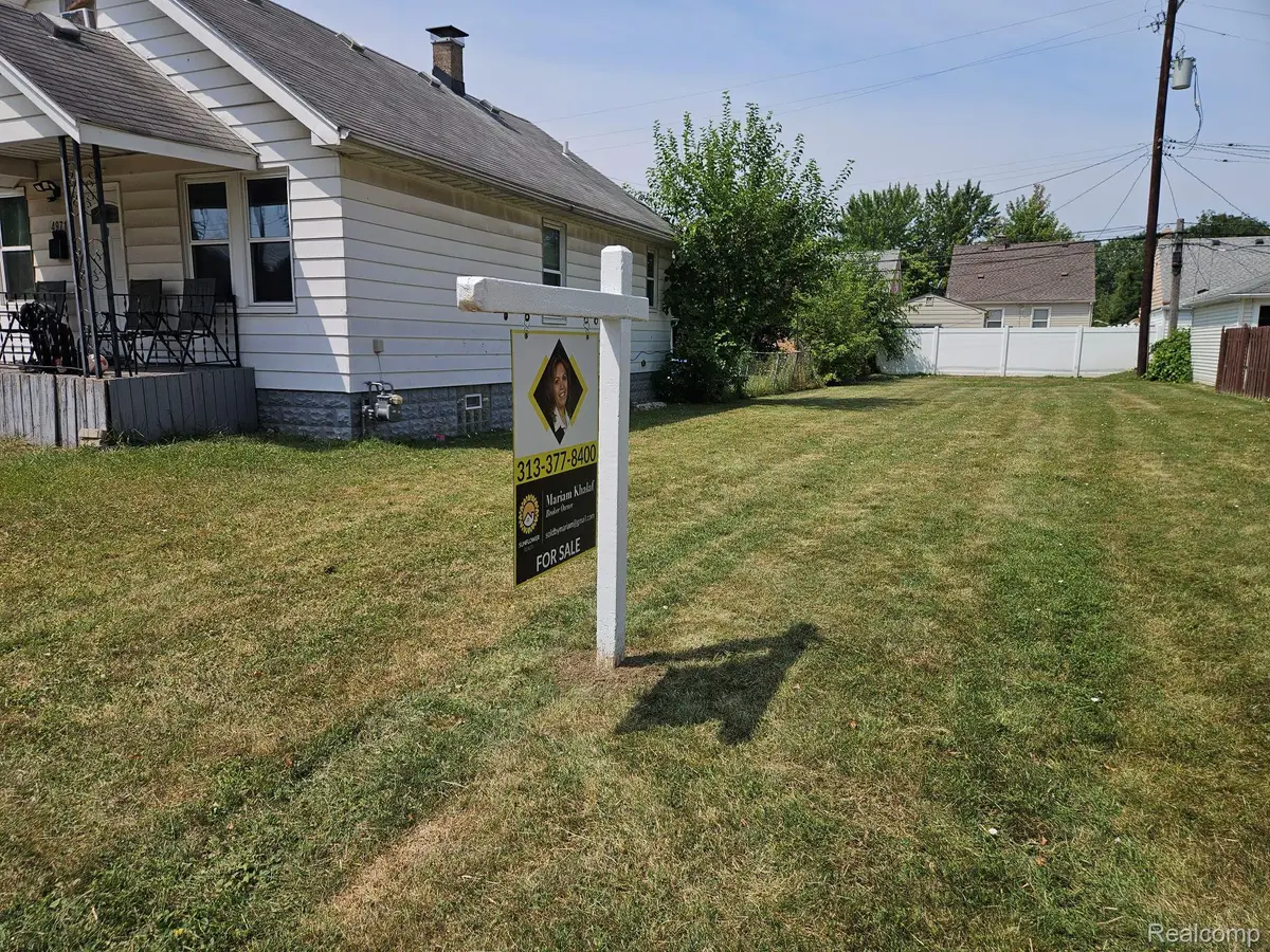 4979 Curtis Street, Dearborn, MI 48126 - #1