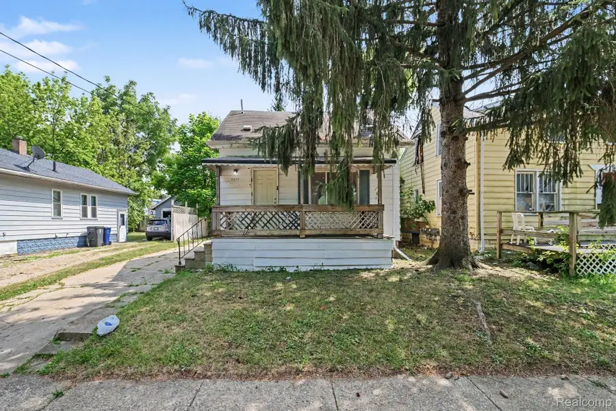 2815 Reynolds Street, Flint, MI 48503 - #3
