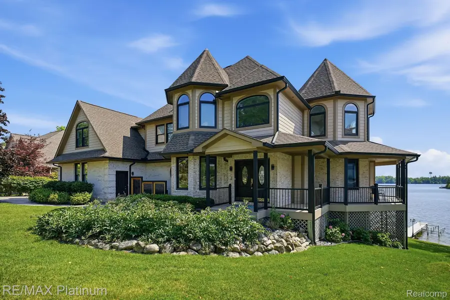 997 Thompson Shore Drive, Howell, MI 48843 - #3
