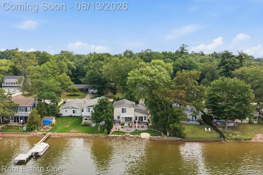 8714 Rushside Drive, Pinckney, MI 48169 - #2