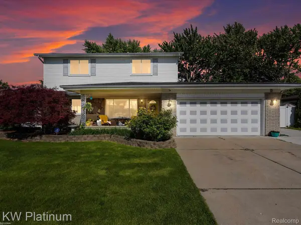34126 Dryden Drive, SterlingHeights, MI 48312