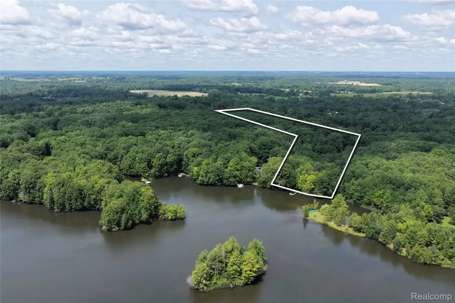 3805 Lee Hill, Mayville, MI 48744 - #2