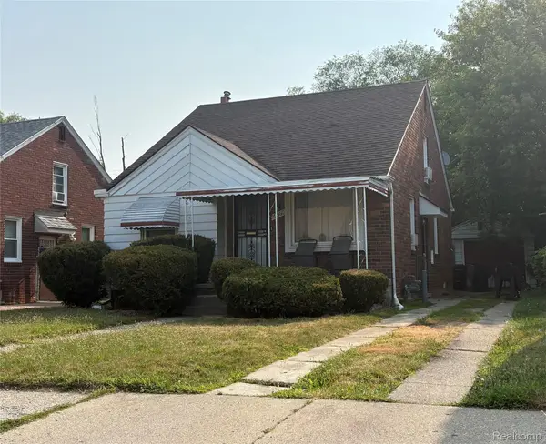 19360 Alcoy Street, Detroit, MI 48205