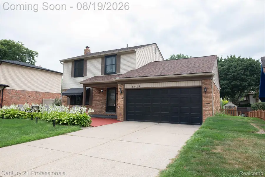 40438 Page Drive, Sterling Heights, MI 48313 - #2