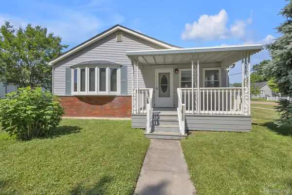19204 Craig Street, NewBoston, MI 48164