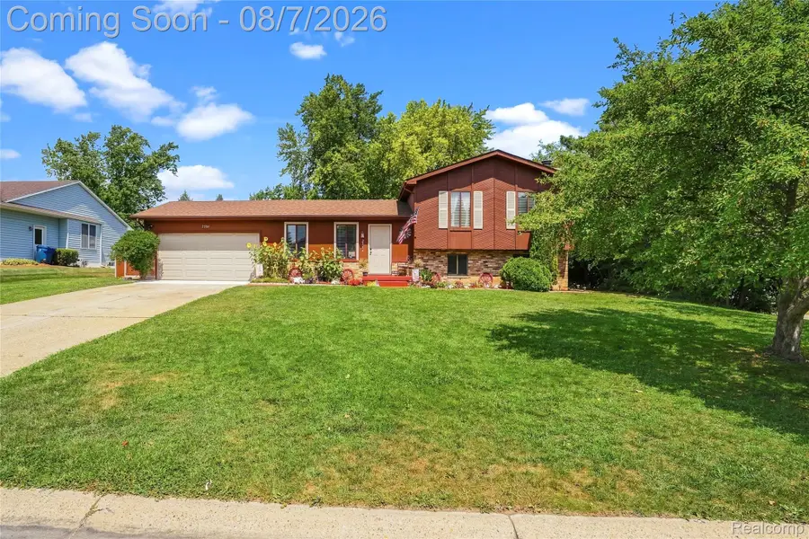 2384 Golden Shores Drive, Fenton, MI 48430 - #2