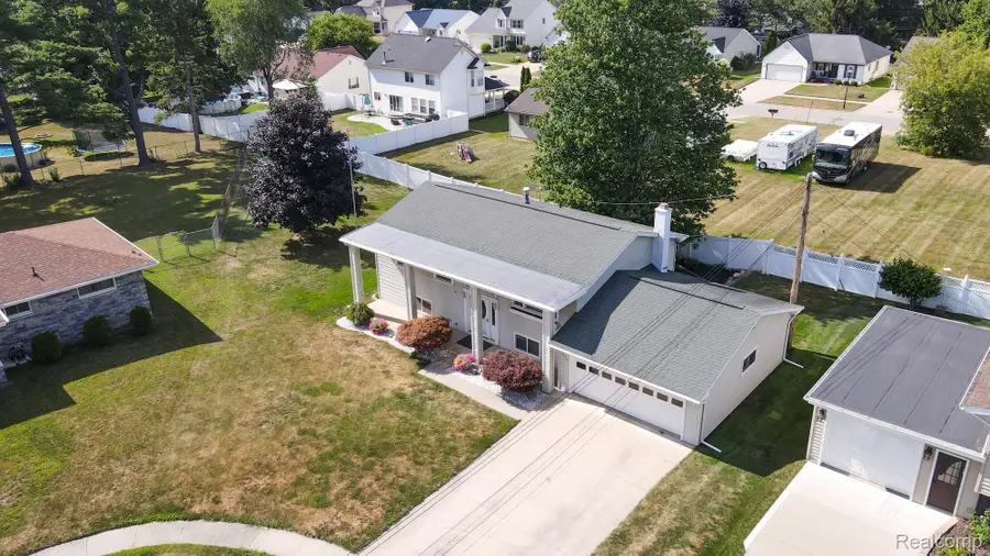 270 Marilyn Boulevard, Imlay City, MI 48444 - #2