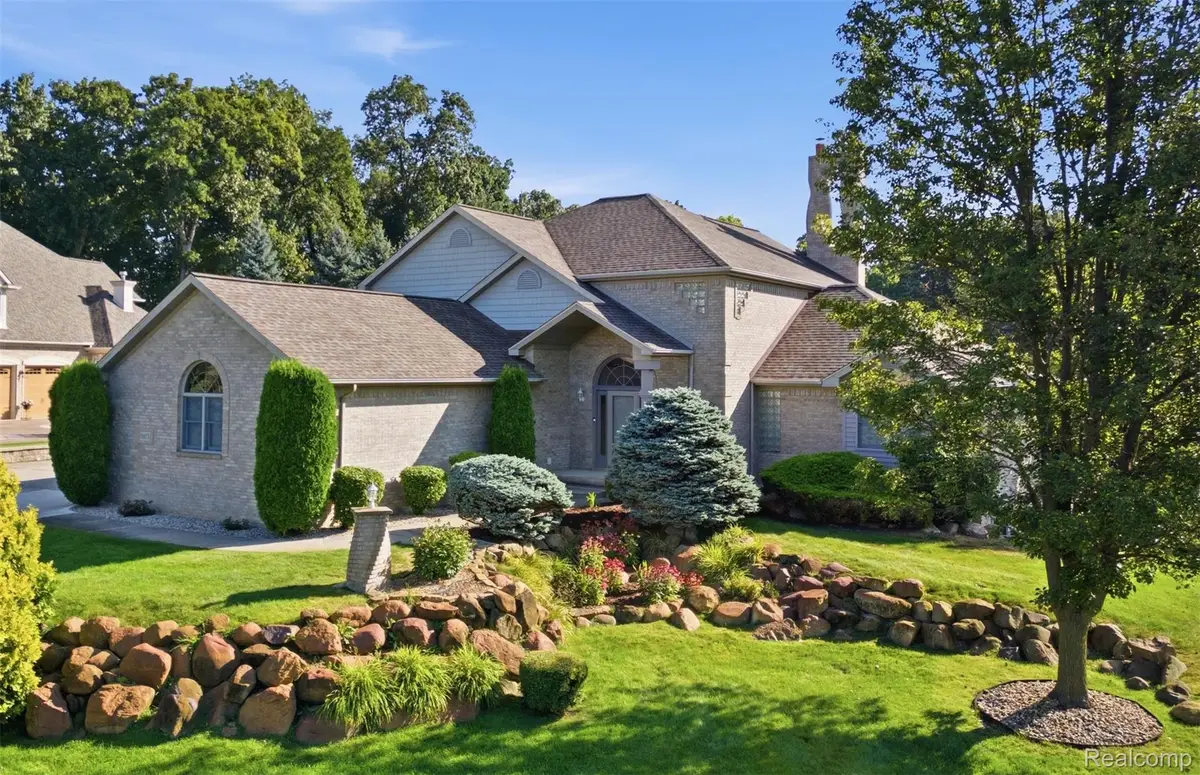 16051 Pine Bluff Court, Fenton, MI 48430 - #1