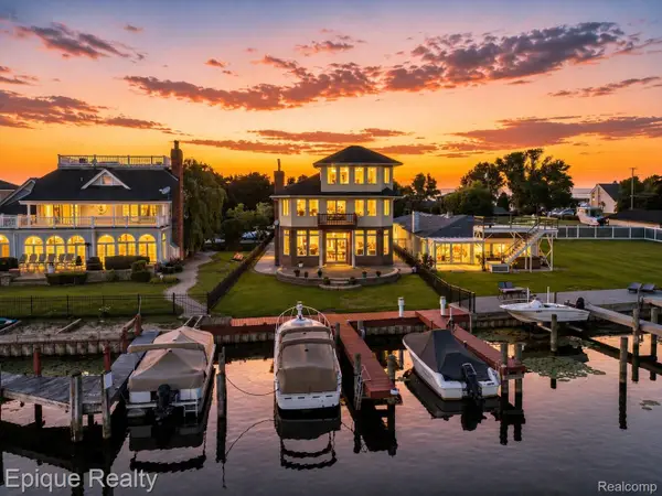 32354 N River Road, HarrisonTownship, MI 48045
