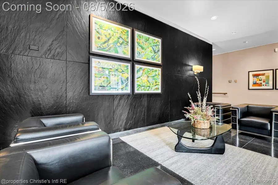 8200 E Jefferson Avenue, Detroit, MI 48214 - #3