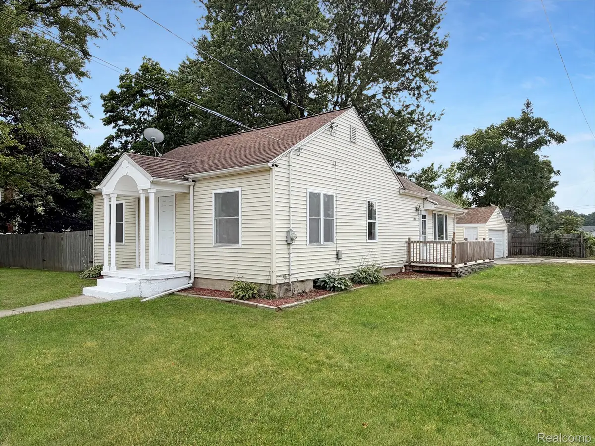 1380 Audrey Street, Burton, MI 48509 - #1