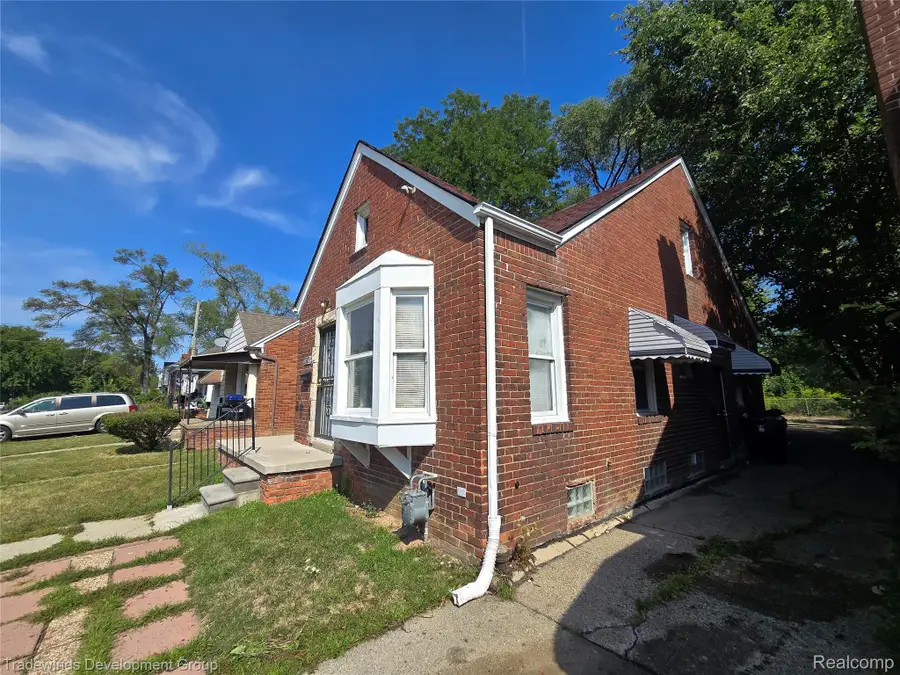 10742 Balfour Road, Detroit, MI 48224 - #2