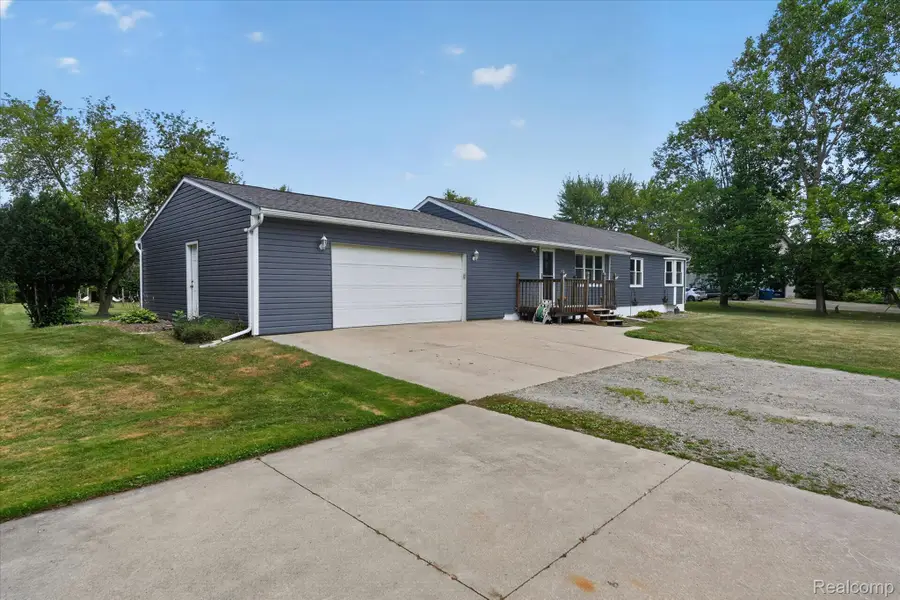 1488 N Long Lake Road, Fenton, MI 48430 - #3