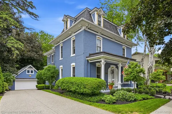 109 N Rogers Street, Northville, MI 48167