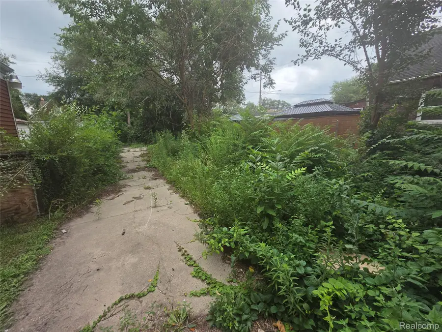 16808 Mendota Street, Detroit, MI 48221 - #3