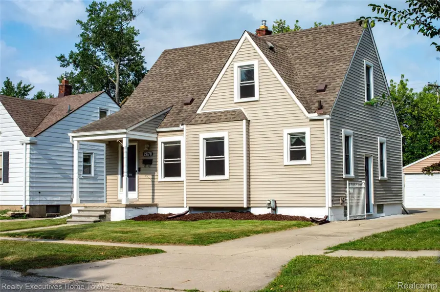 2676 Cumberland Road, Berkley, MI 48072 - #2