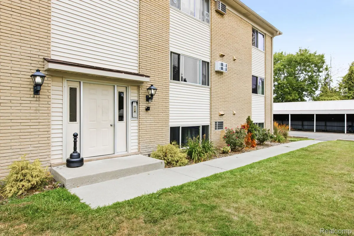 1875 Michigan Avenue #7, Marysville, MI 48040 - #1