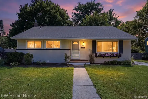 23664 Power Road, Farmington, MI 48336