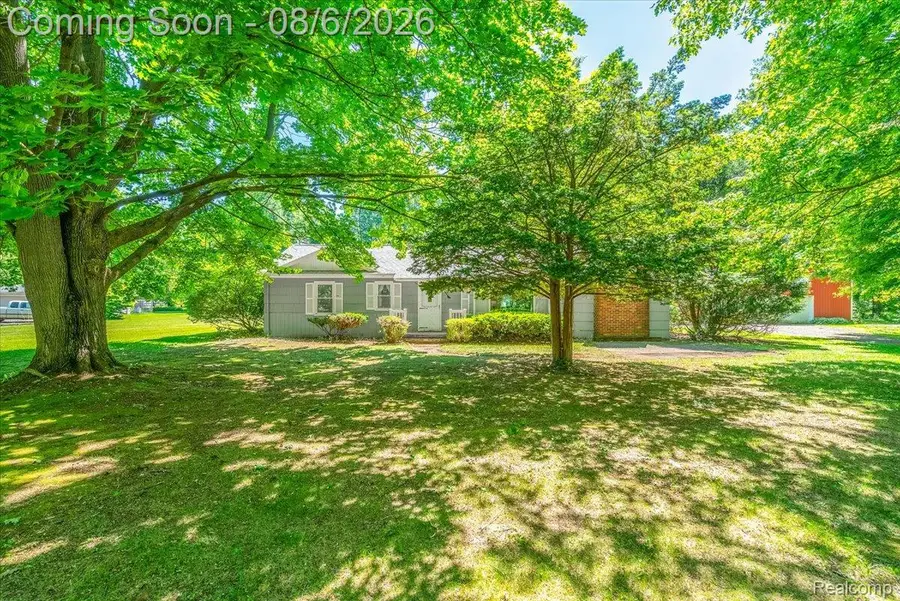 16887 Renton Road, Belleville, MI 48111 - #3
