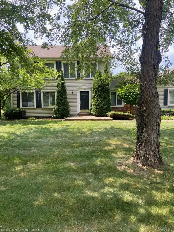 36715 Paddock Drive, ClintonTownship, MI 48035